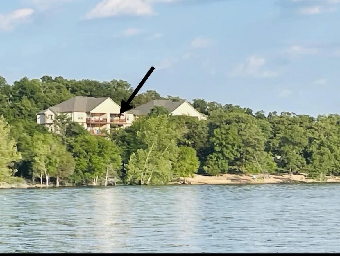 Lakefront And Lake View Indian Point Condo With Boat Slip Branson Bagian luar foto